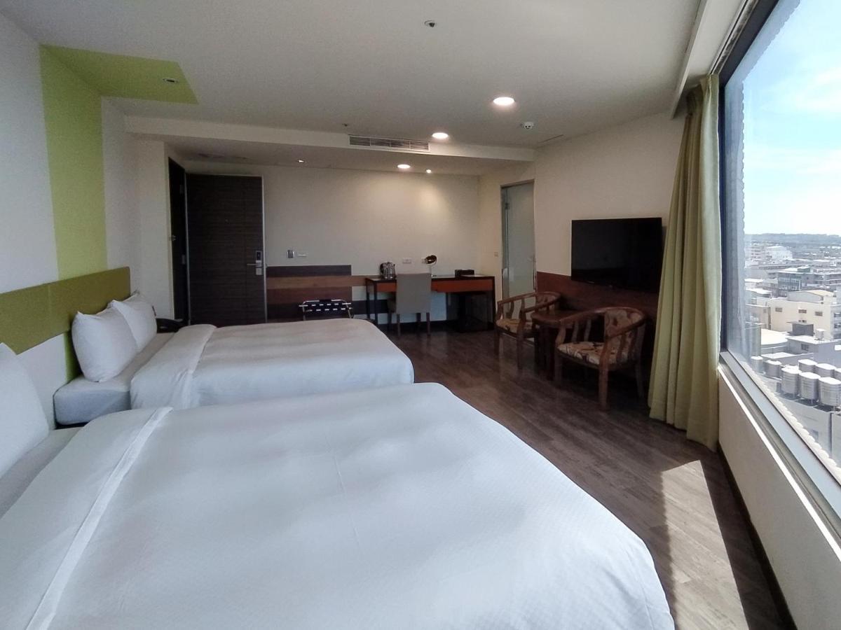 Hotel J Taoyuan Pingzhen Exteriér fotografie