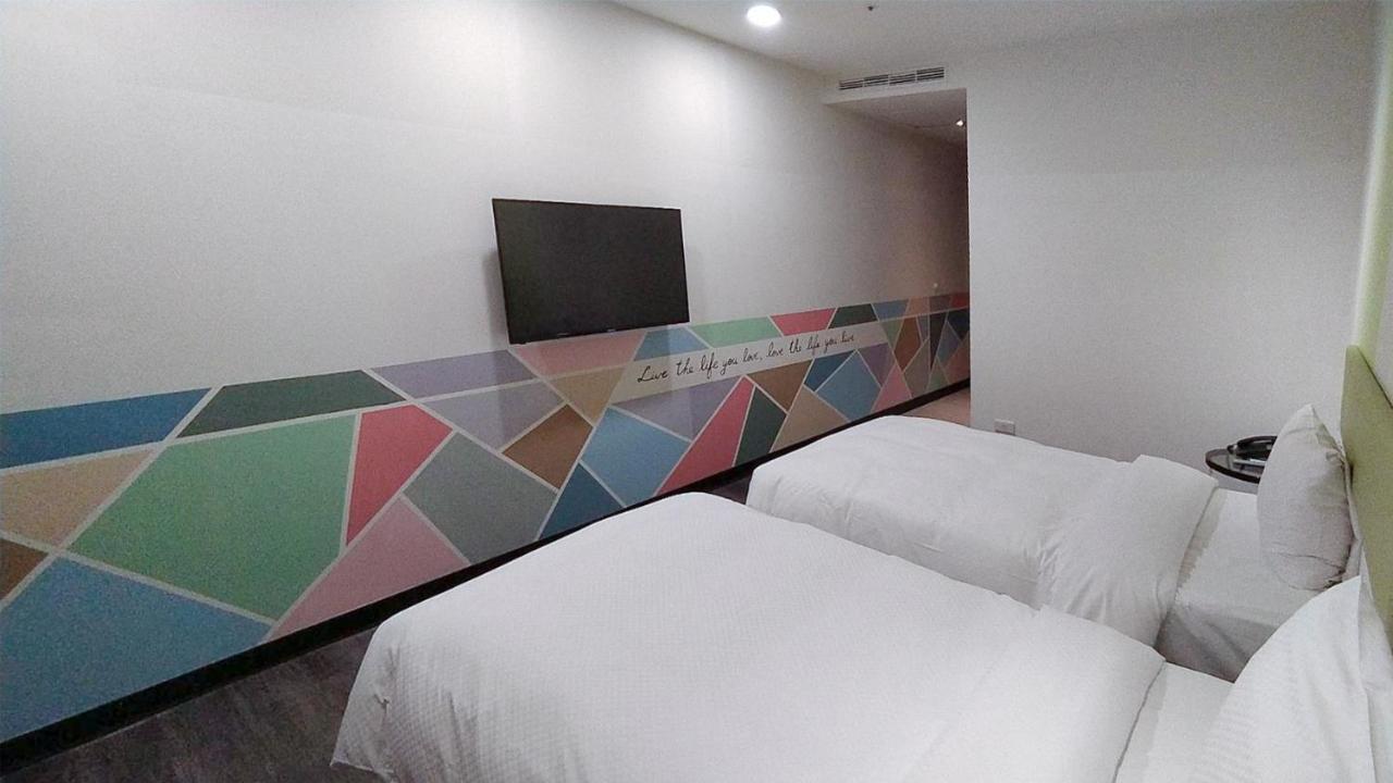 Hotel J Taoyuan Pingzhen Exteriér fotografie