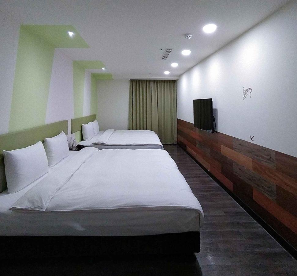 Hotel J Taoyuan Pingzhen Exteriér fotografie