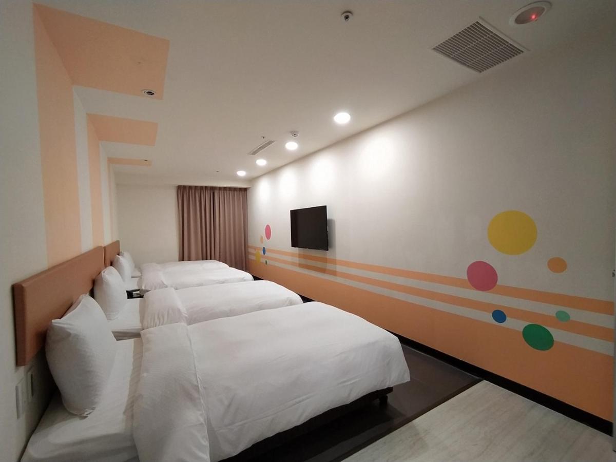 Hotel J Taoyuan Pingzhen Exteriér fotografie