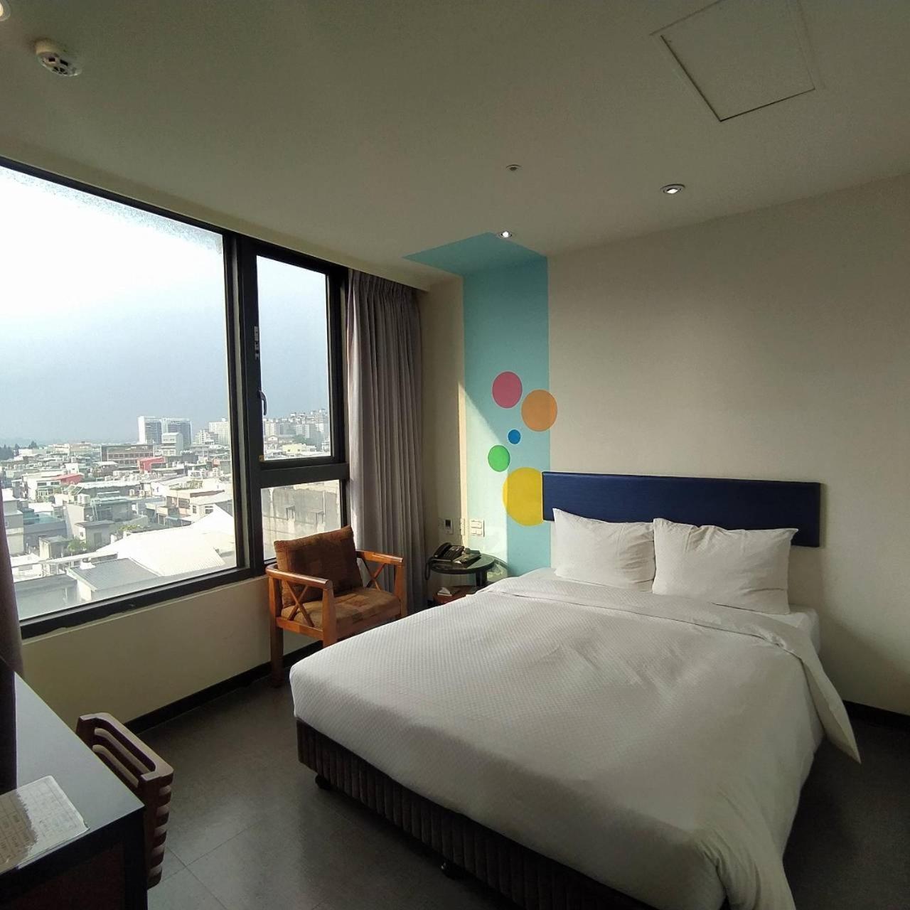 Hotel J Taoyuan Pingzhen Exteriér fotografie
