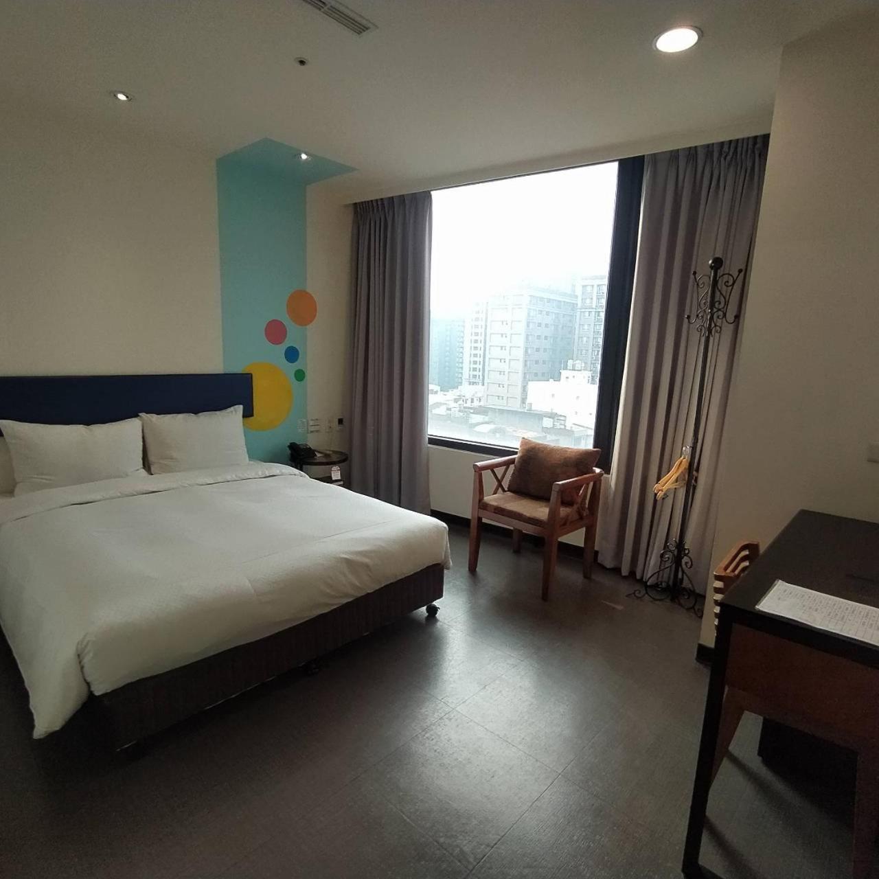 Hotel J Taoyuan Pingzhen Exteriér fotografie