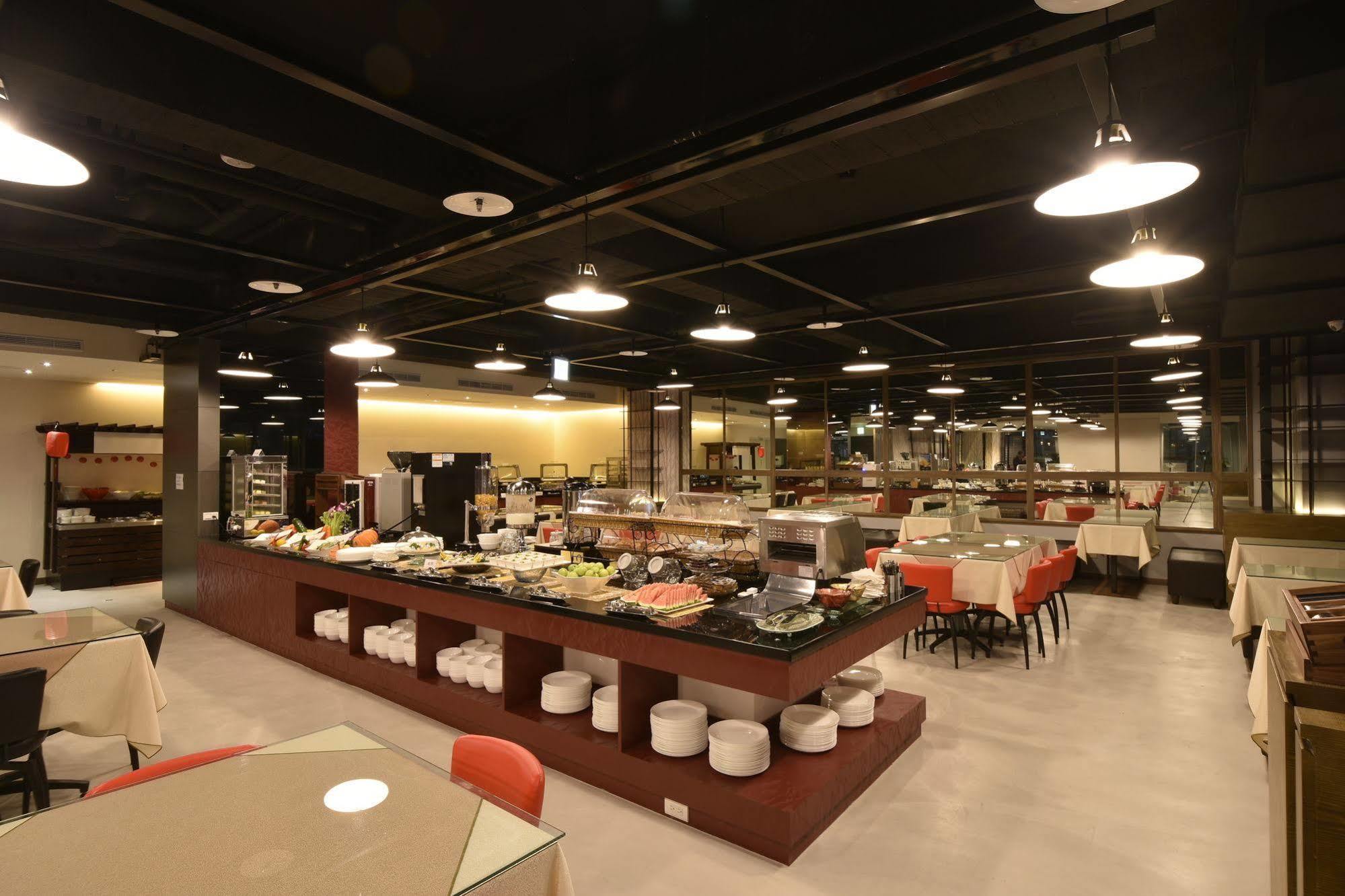 Hotel J Taoyuan Pingzhen Exteriér fotografie